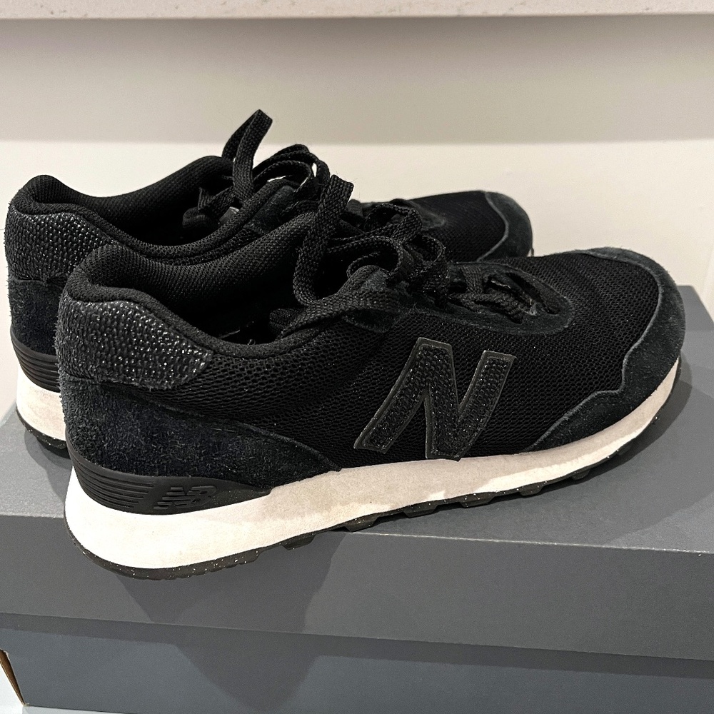 New Balance 515 Women's Lace-up Black Sneakers with Glitter/Sparkle Accents - Picture 3 of 13